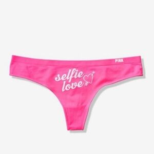 VS PINK Selfie Love Thong